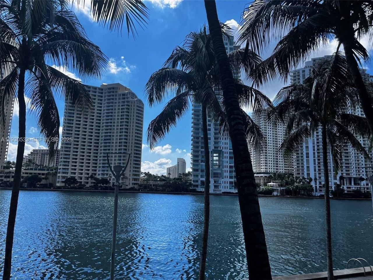 335 S Biscayne Blvd #2701 - Photo 7 of 7