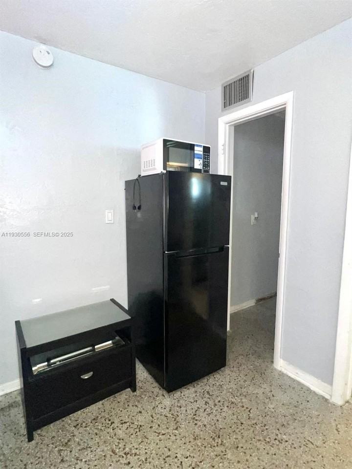 106 Harvard Rd #0 - Photo 6 of 8