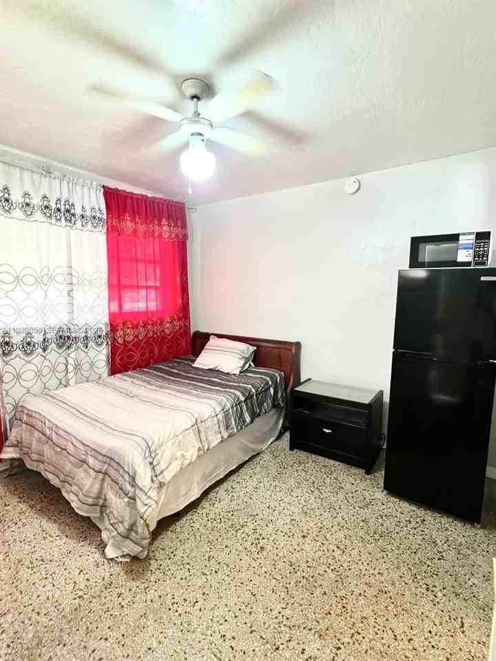 106 Harvard Rd #0 - Photo 7 of 8