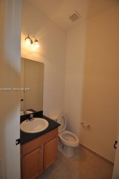 9165 Southwest 36th Manor - Photo 7 of 17