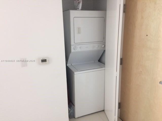 350 South Miami Avenue #3907 - Photo 7 of 27