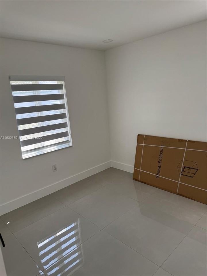 464 Minola Drive #1 - Photo 6 of 7