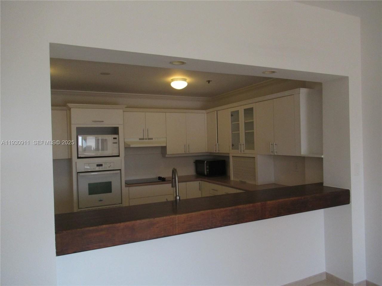 201 Crandon Boulevard #341 - Photo 5 of 25