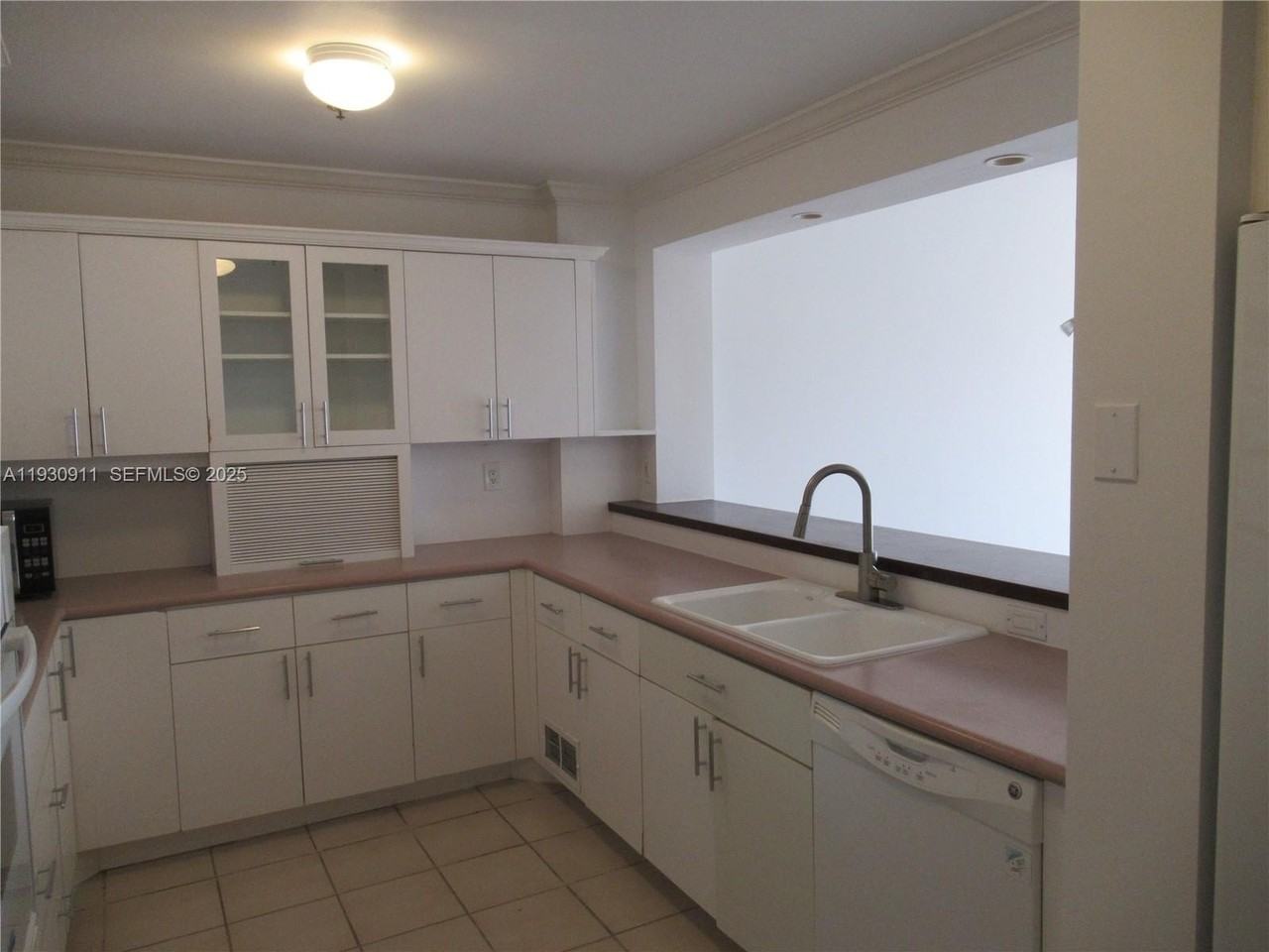 201 Crandon Boulevard #341 - Photo 7 of 25