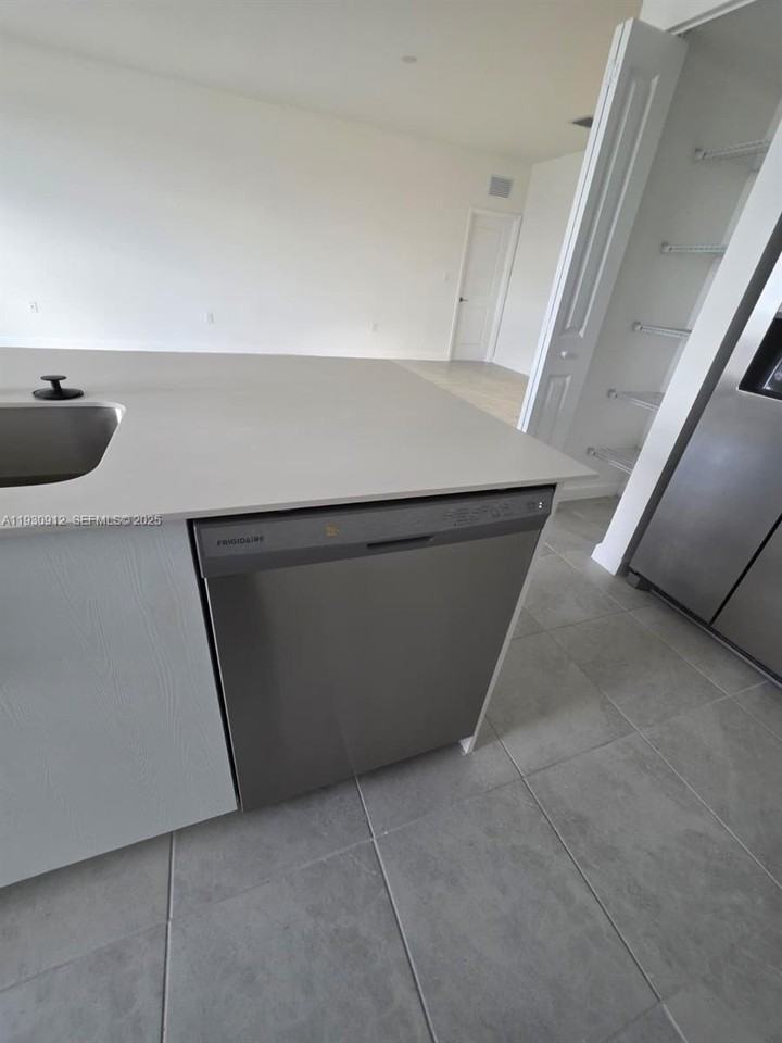 Southwest 339th Street - Photo 4 of 28