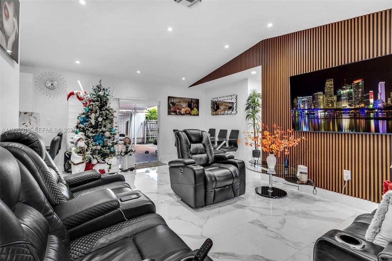 20823 Southwest 126th Court #20823 - Photo 7 of 31