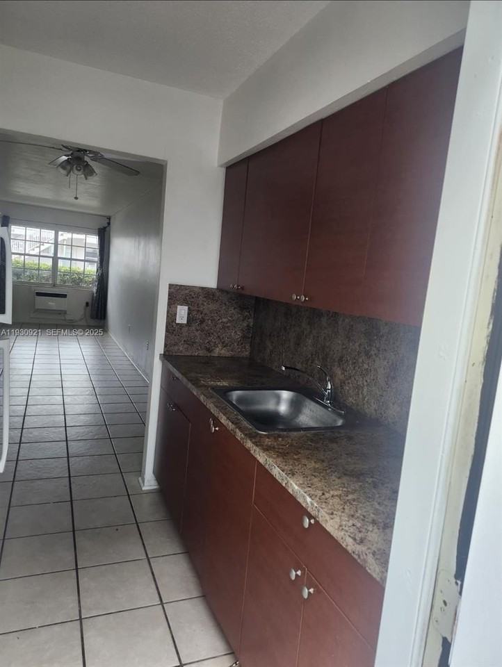 501 77th Street #3 - Photo 5 of 6