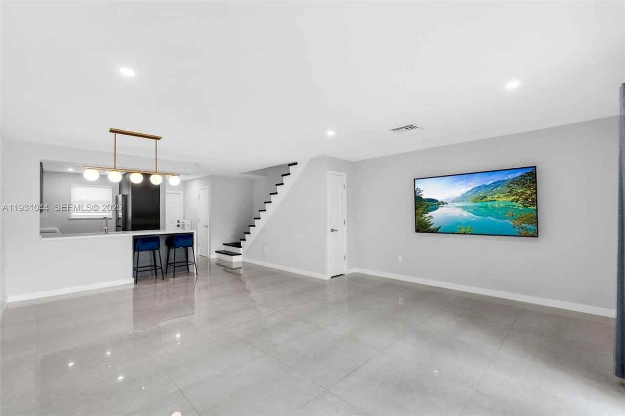 8443 Southwest 137th Avenue #8443 - Photo 6 of 27