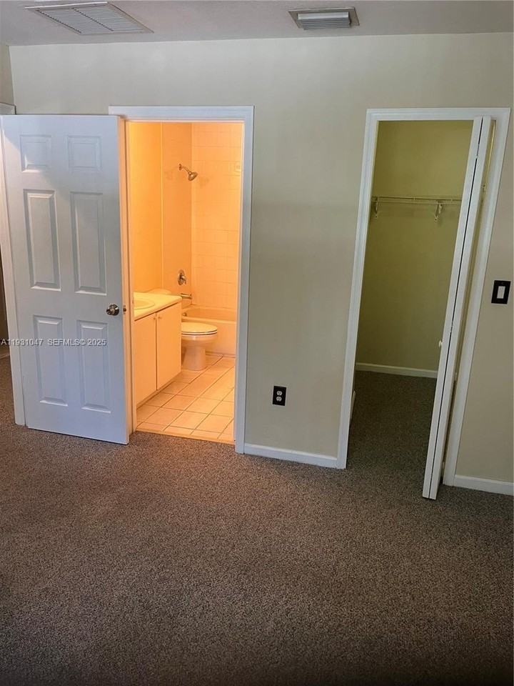 2508 Southeast 14th Avenue #287 - Photo 7 of 17