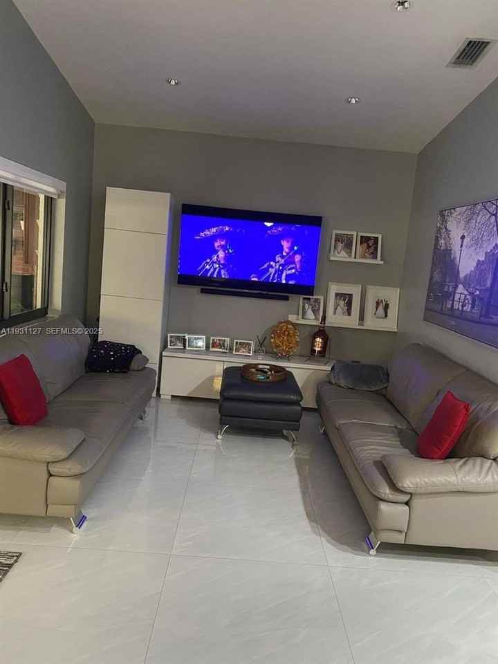 7145 West 31st Avenue - Photo 6 of 26