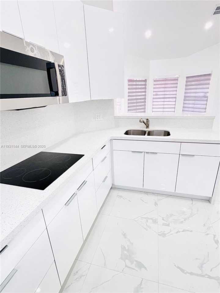 164 Northwest 85th Court #0 - Photo 3 of 25