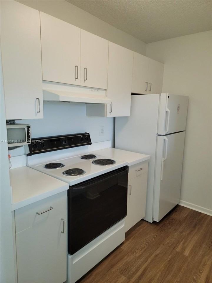 1701 Village Blvd #205 - Photo 4 of 19