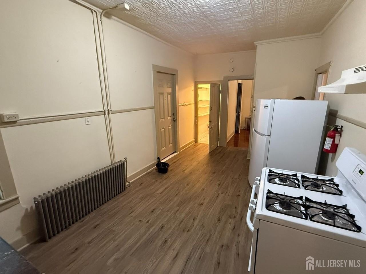 69 West Somerset Street #D - Photo 4 of 12