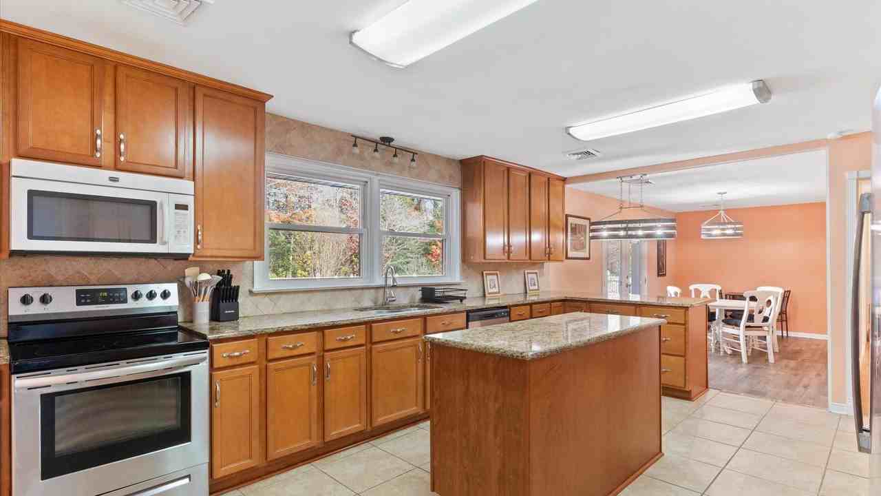 Scotchtown Rd - Photo 3 of 11