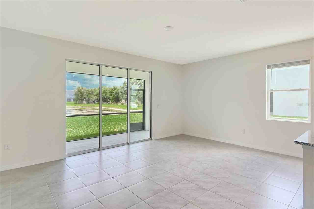 11419 Planetree Place - Photo 3 of 44