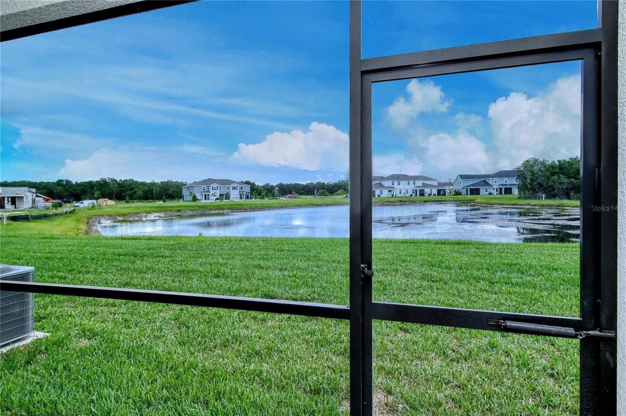 11419 Planetree Place - Photo 4 of 44