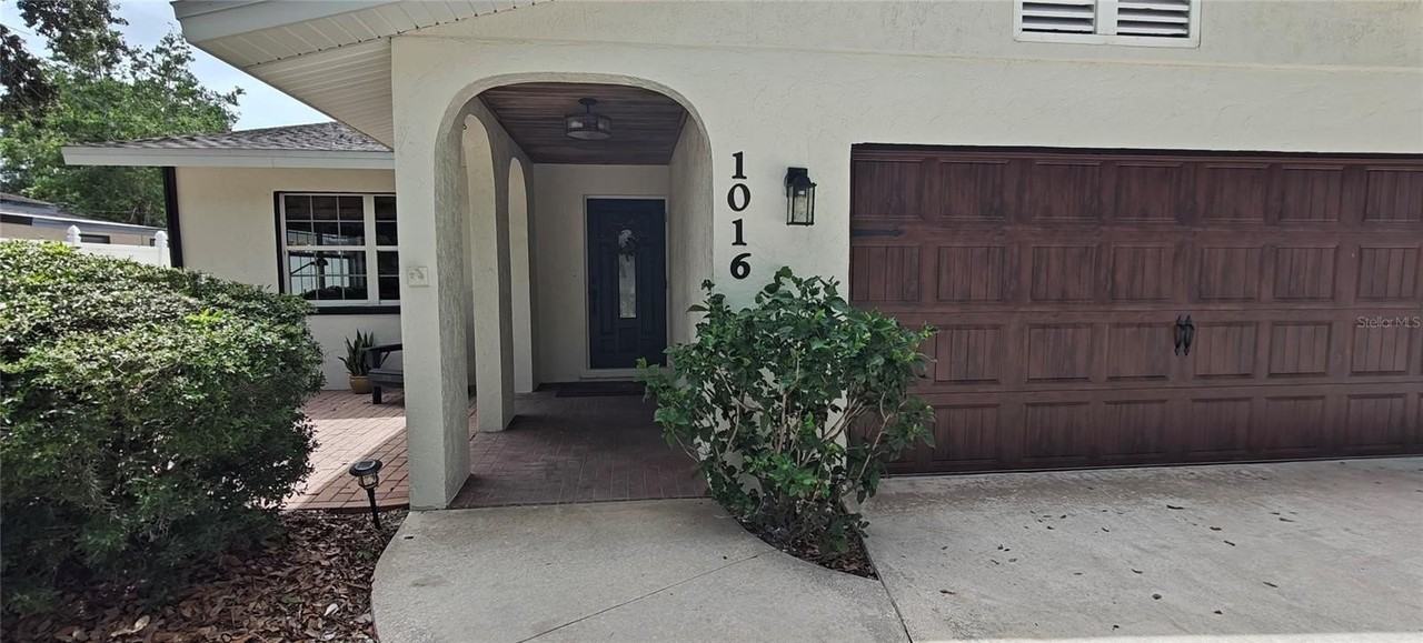 1016 Rhodes Avenue - Photo 2 of 33