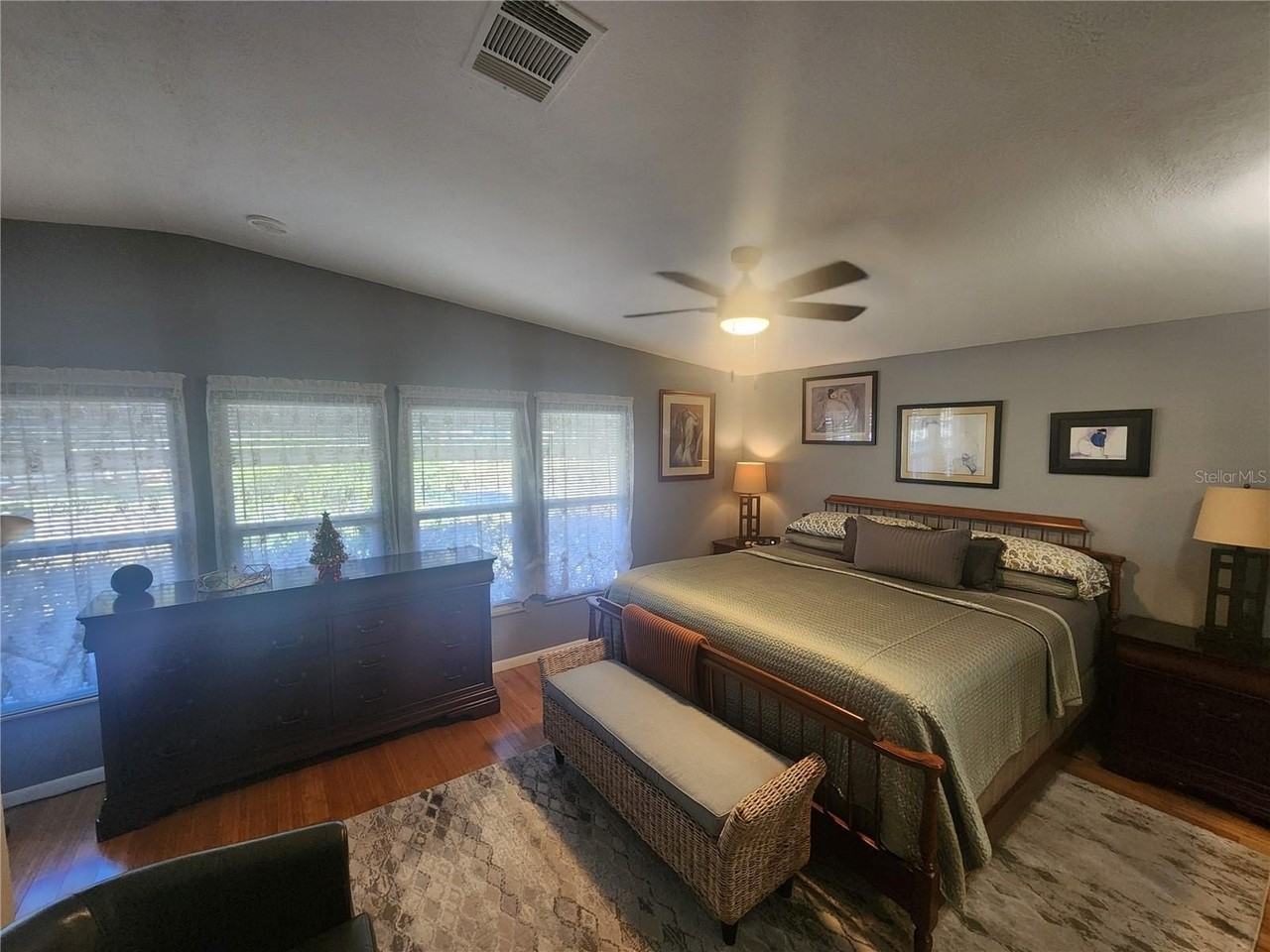 24921 Pine Hill - Photo 2 of 50