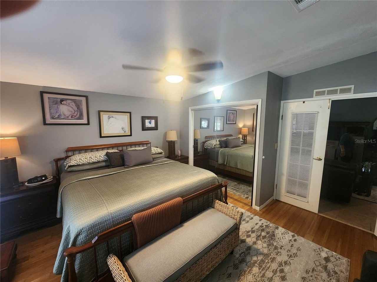 24921 Pine Hill - Photo 7 of 50