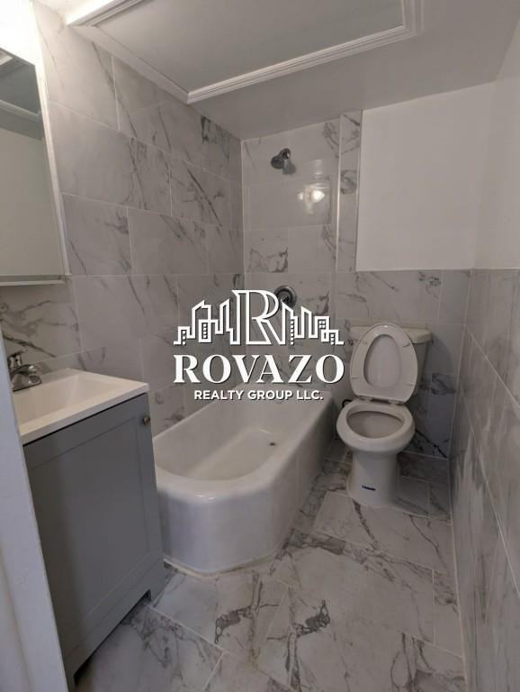 405 North 5th Street #1B - Photo 2 of 5