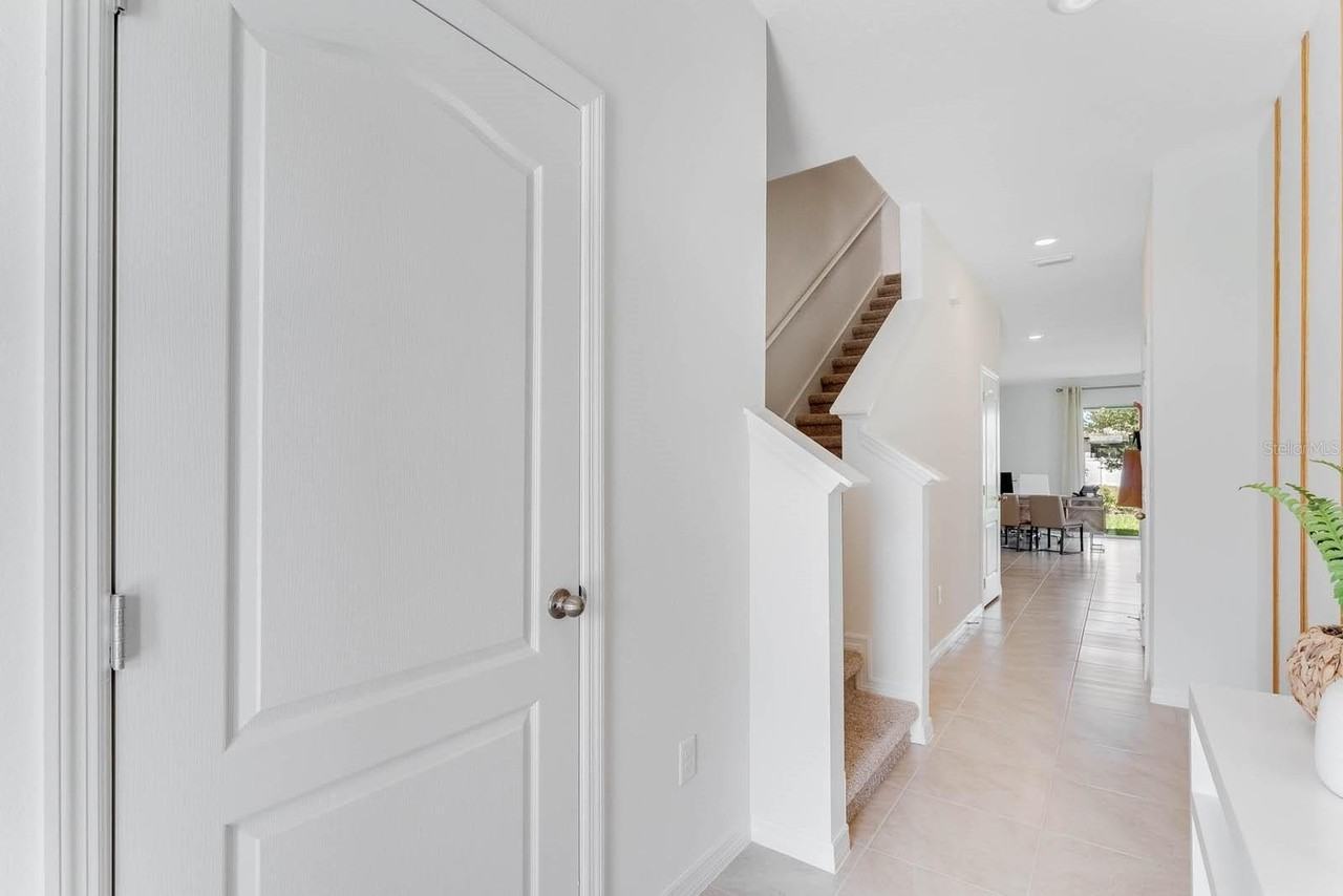 1785 Wooden Street - Photo 3 of 26