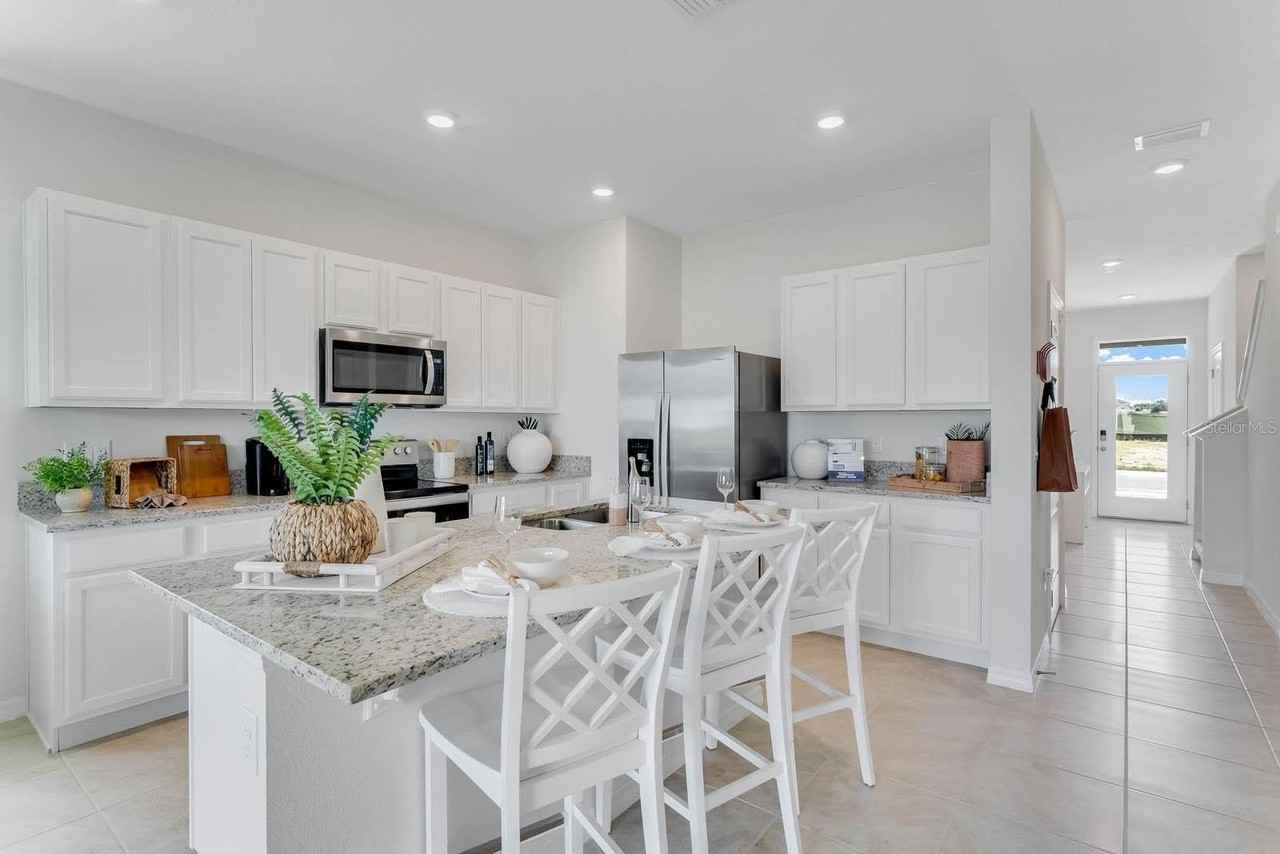 1785 Wooden Street - Photo 5 of 26