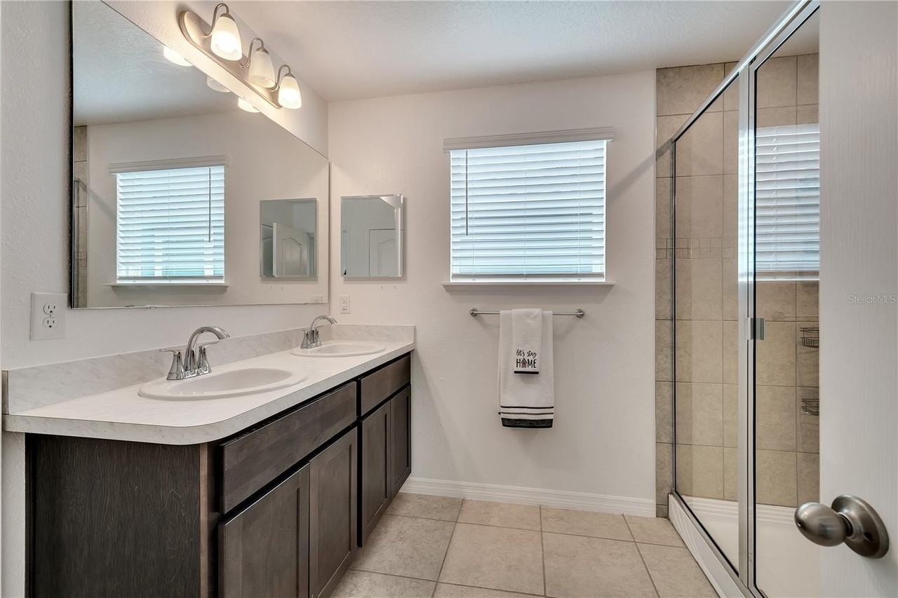 900 Bocavista Court - Photo 5 of 33