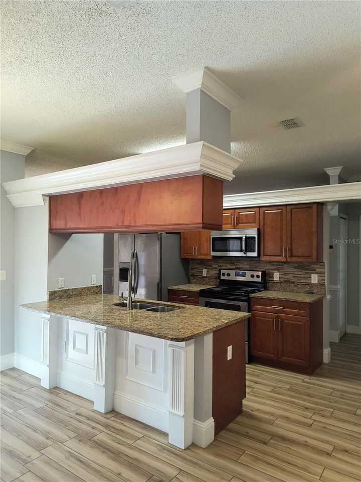 3201 Settlers Trail - Photo 4 of 38