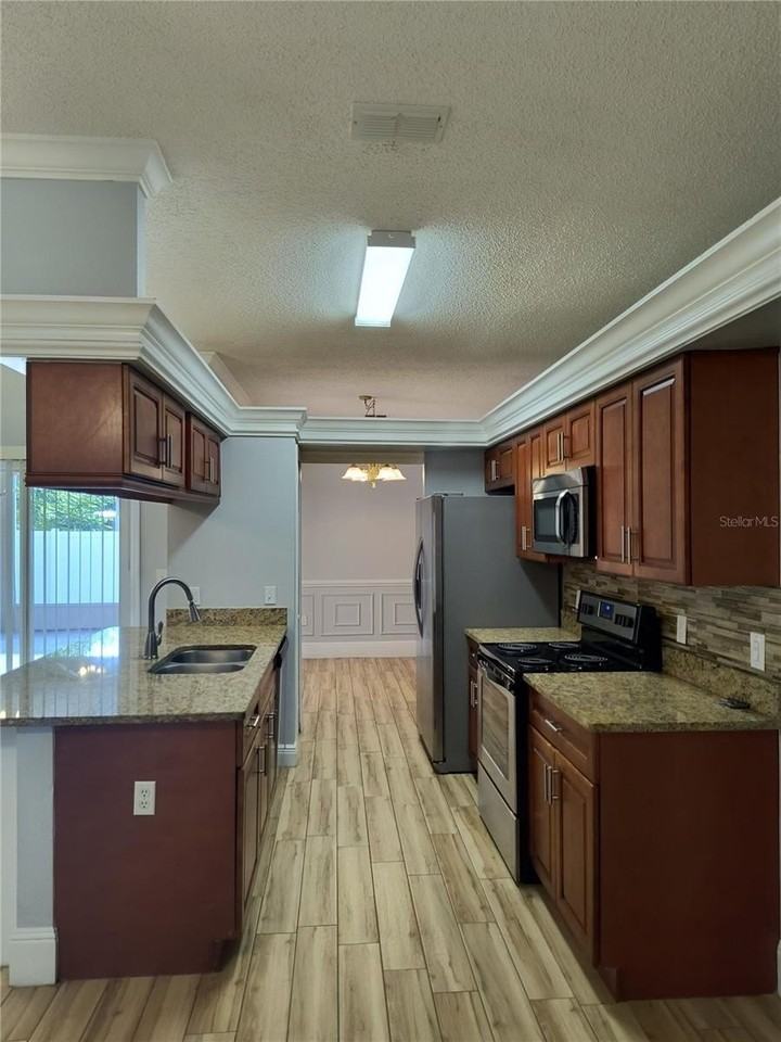 3201 Settlers Trail - Photo 5 of 38