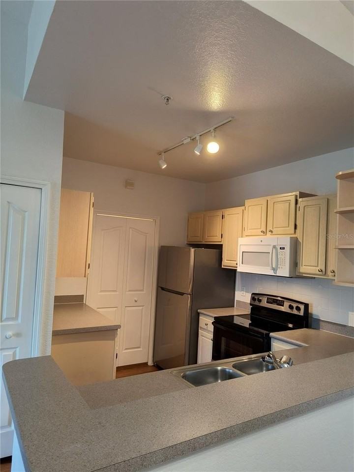 8910 Legacy Court #308 - Photo 7 of 35