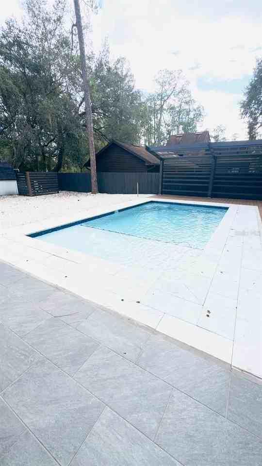 14614 Bayonne Road - Photo 5 of 23