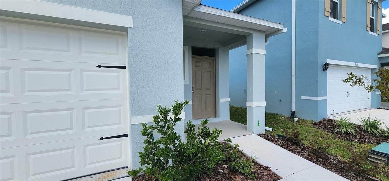 4907 Cranberry Way - Photo 3 of 46