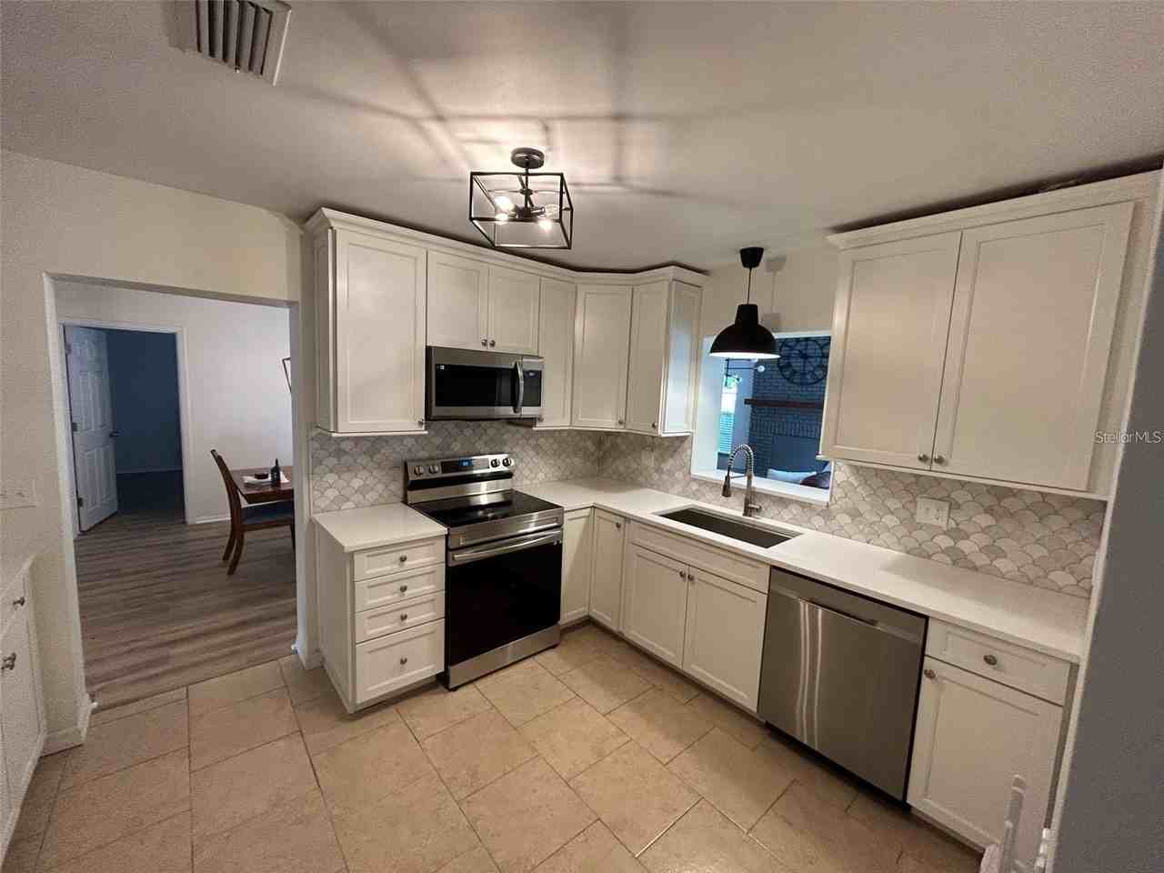 6000 13th Street North - Photo 6 of 28