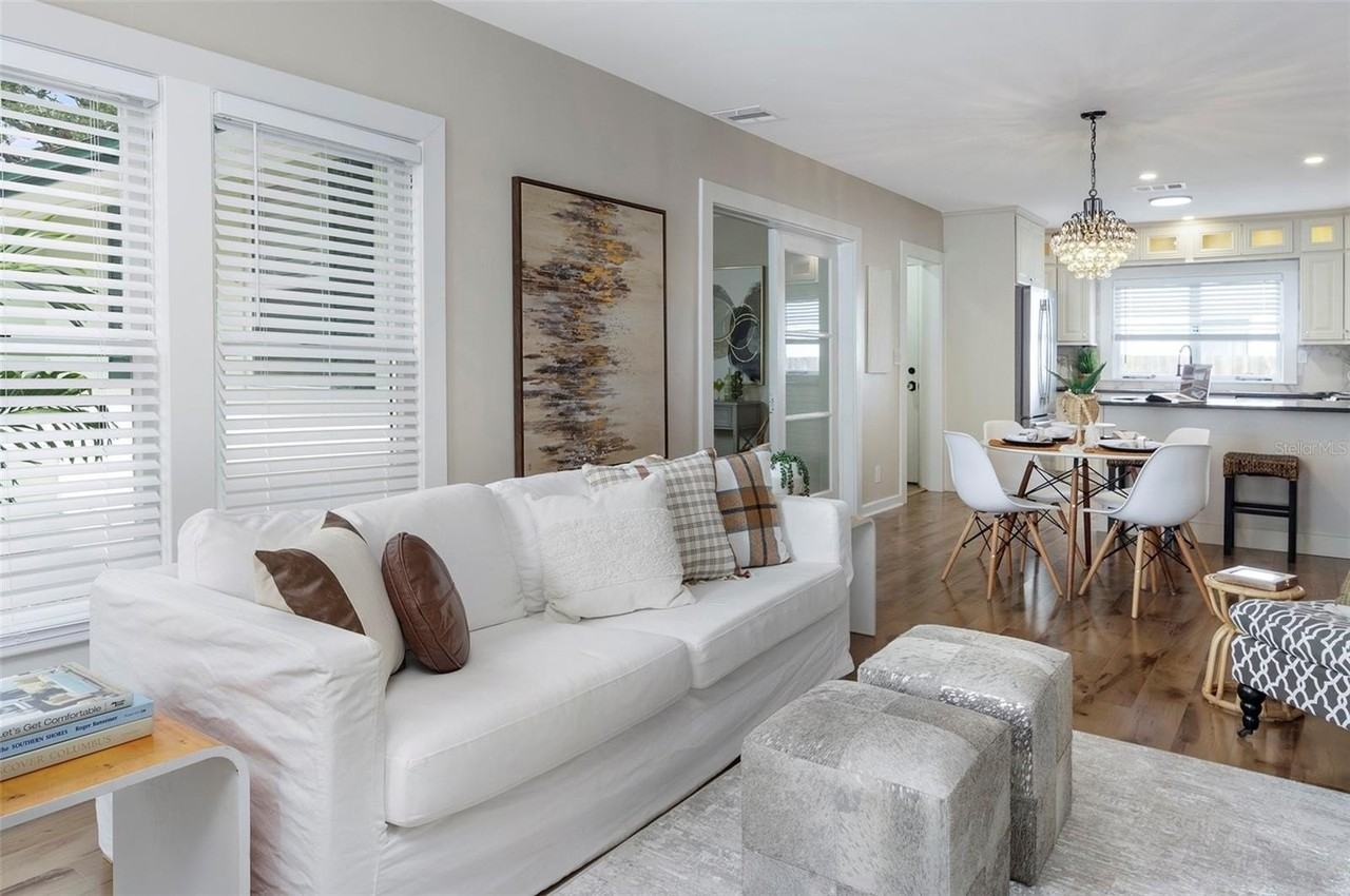 701 38th Avenue North - Photo 3 of 27