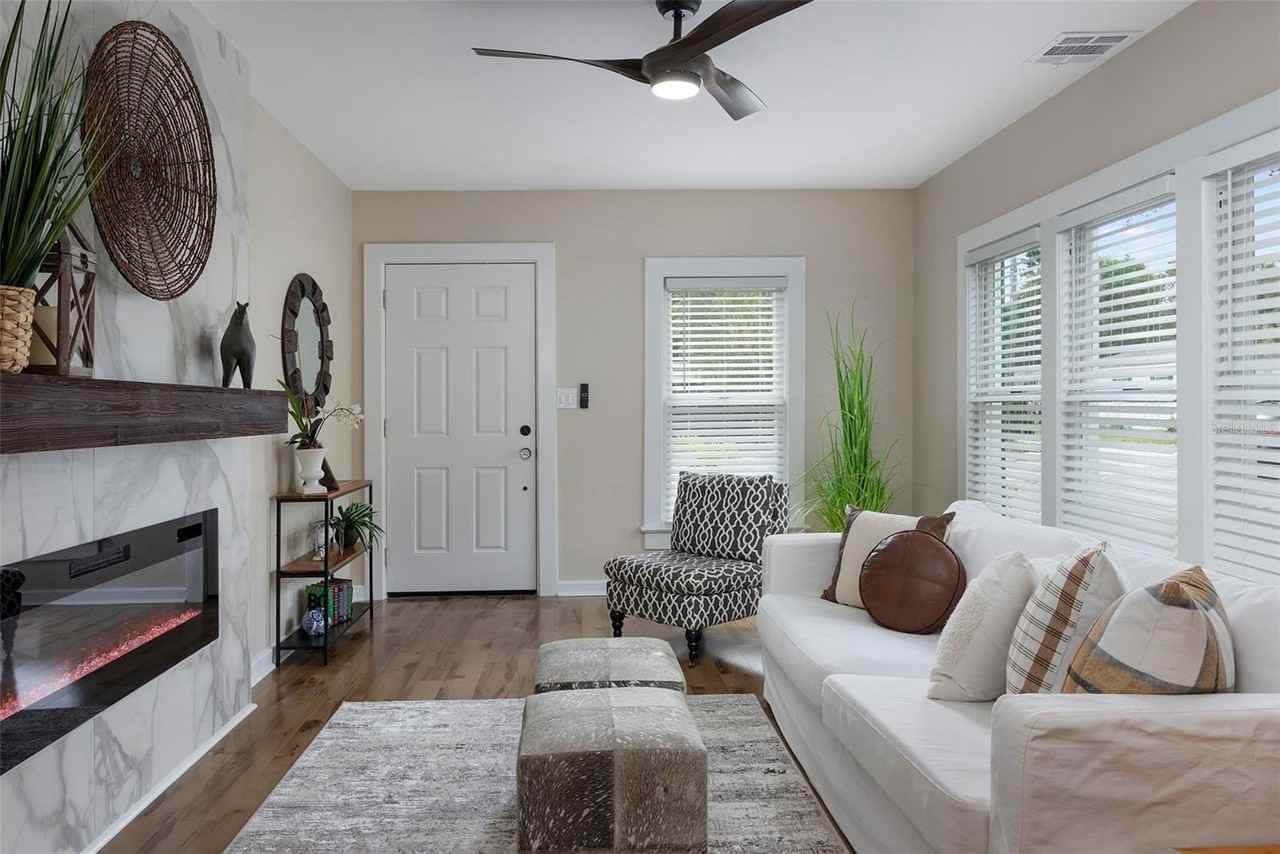 701 38th Avenue North - Photo 4 of 27