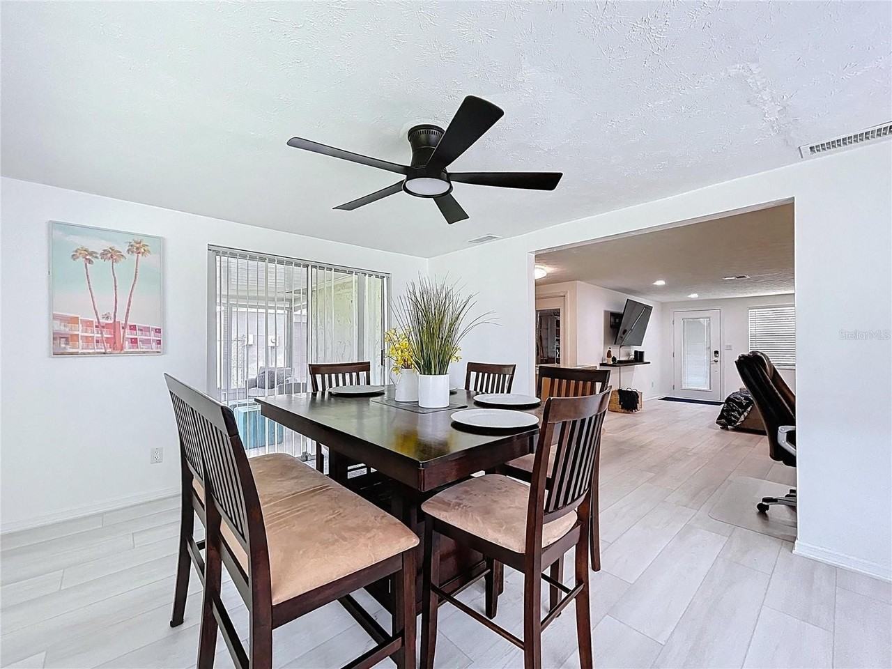 2107 Harrison Drive - Photo 4 of 20