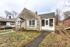 featured image of 6147 Broadway Street