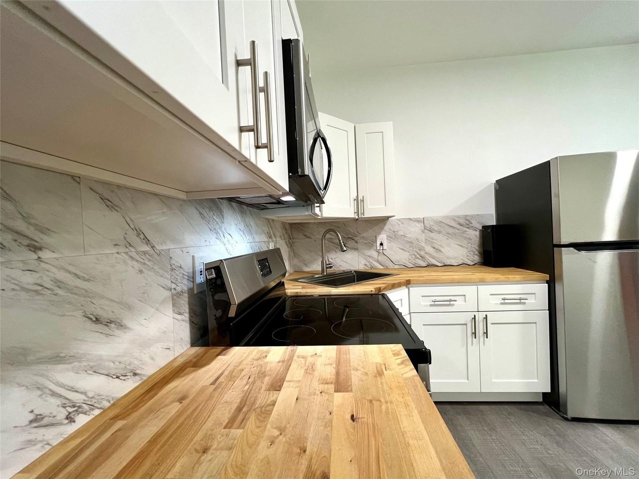 79 Orchard St Unit 2 #2 - Photo 3 of 26