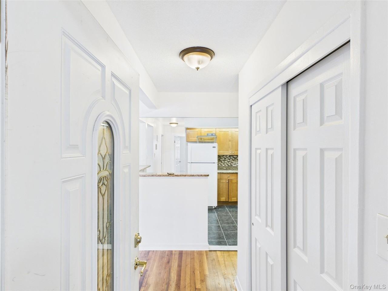 81-15 31st Avenue - Photo 3 of 16