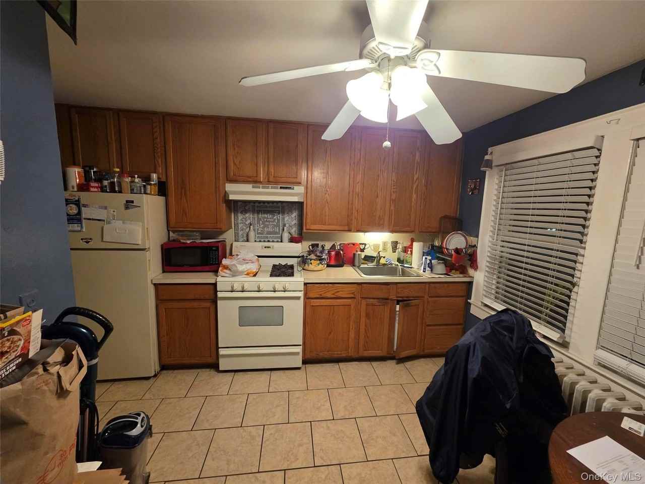 121 4th Street - Photo 4 of 8