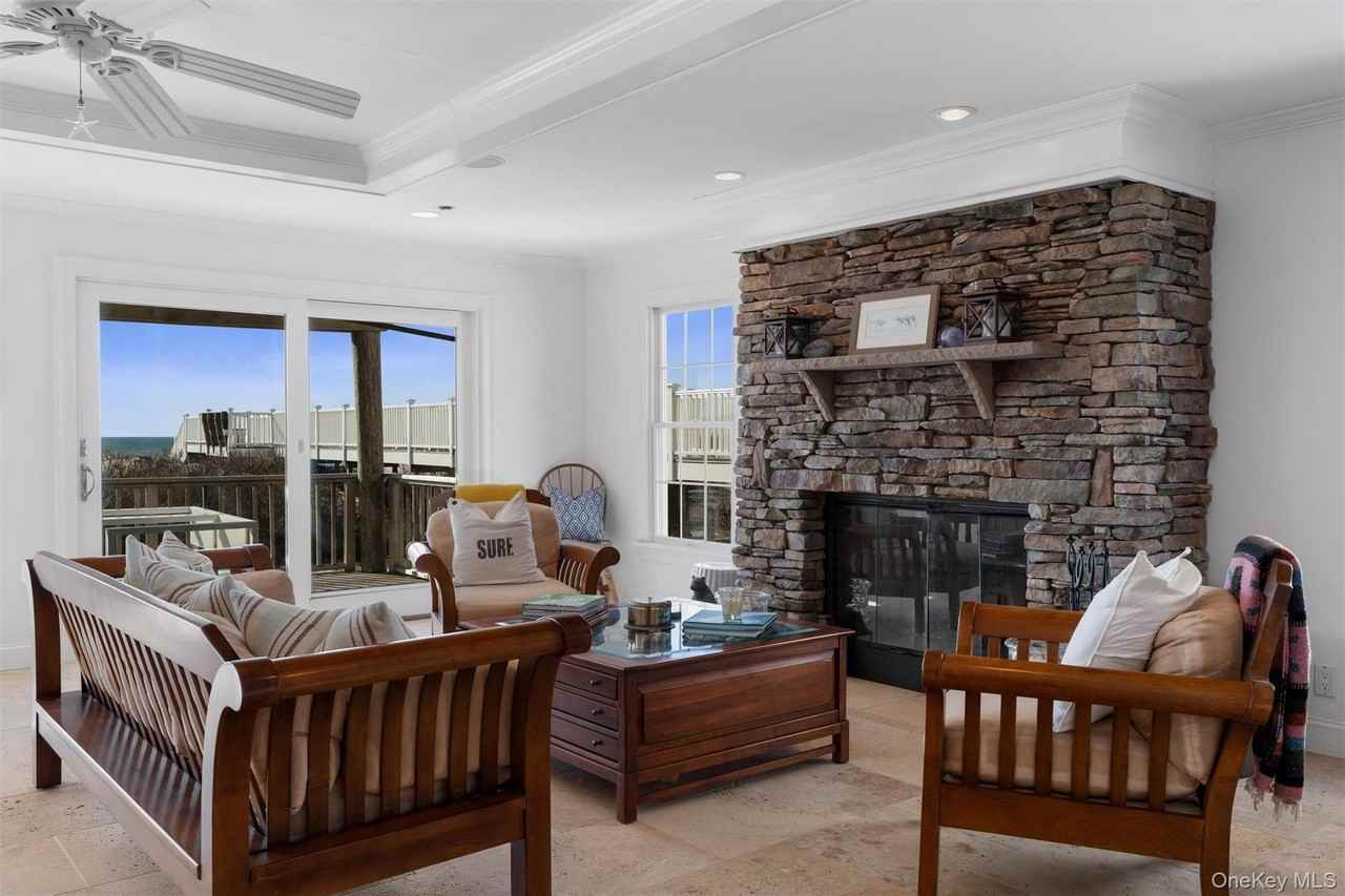 891 Dune Road - Photo 5 of 34