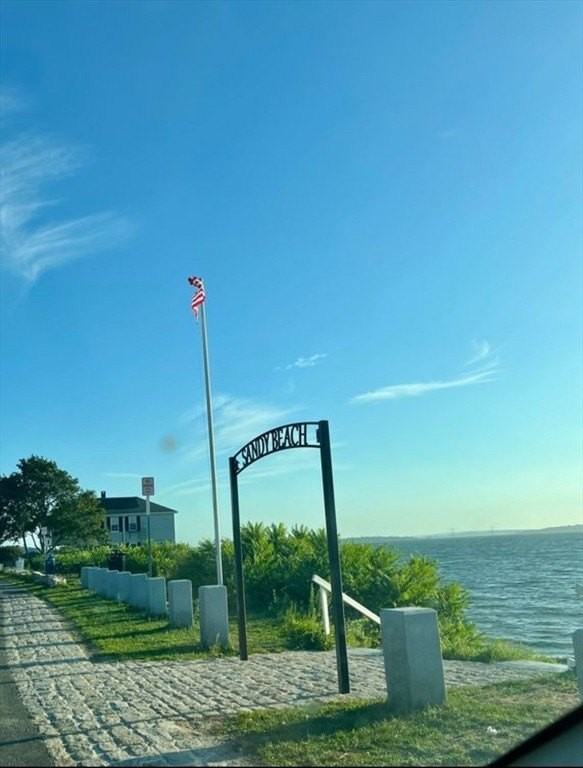 44 Assonet Street - Photo 5 of 19