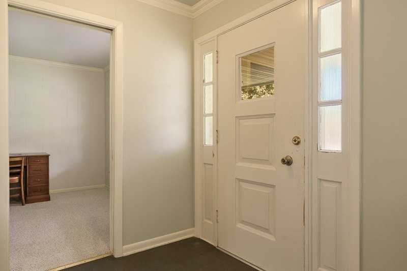 4121 Crosby Street - Photo 6 of 31