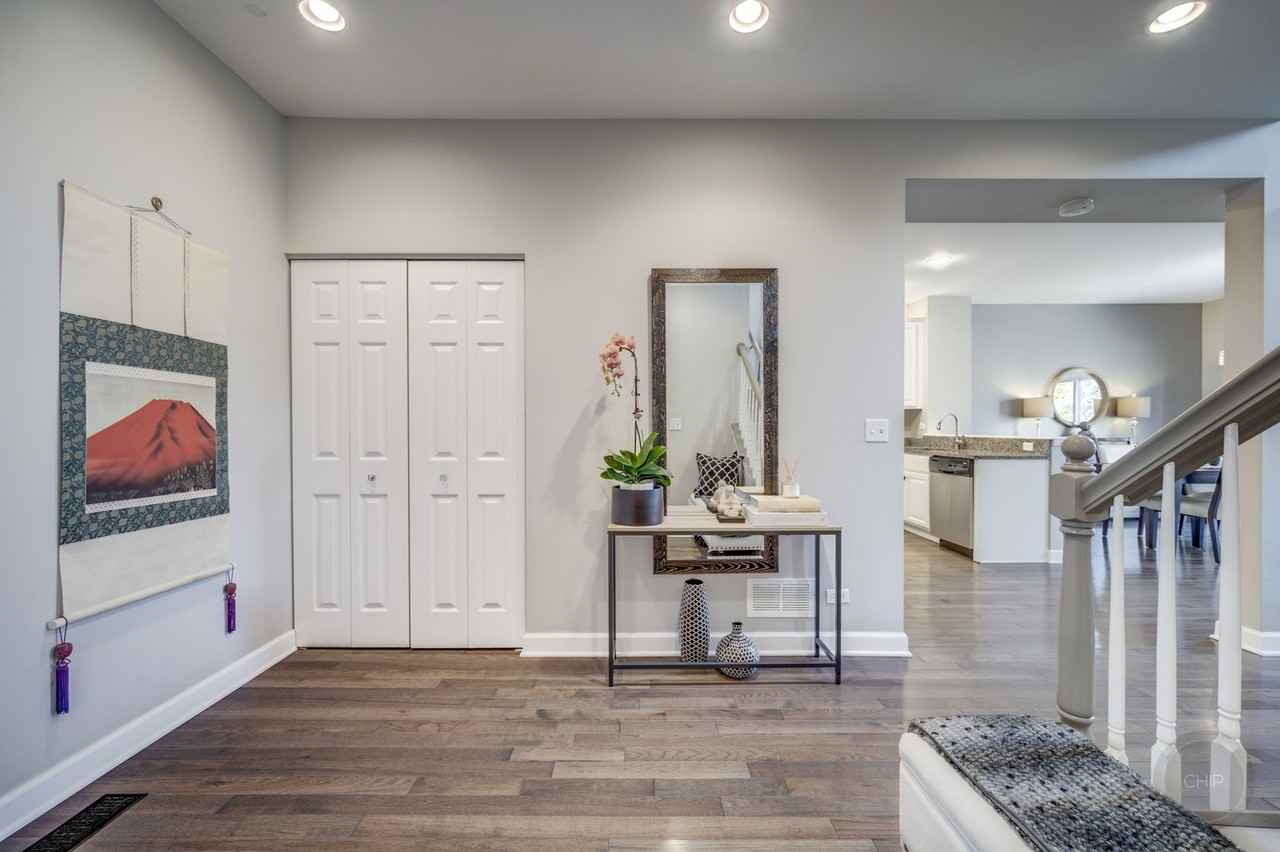 201 Dorset Avenue #201 - Photo 4 of 41