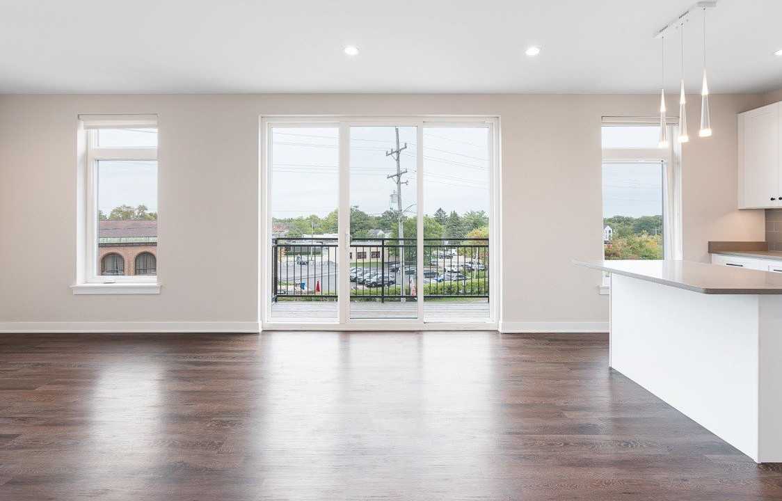 246 Green Bay Road #313 - Photo 3 of 15