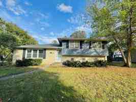 featured image of 1136 Laurel Lane