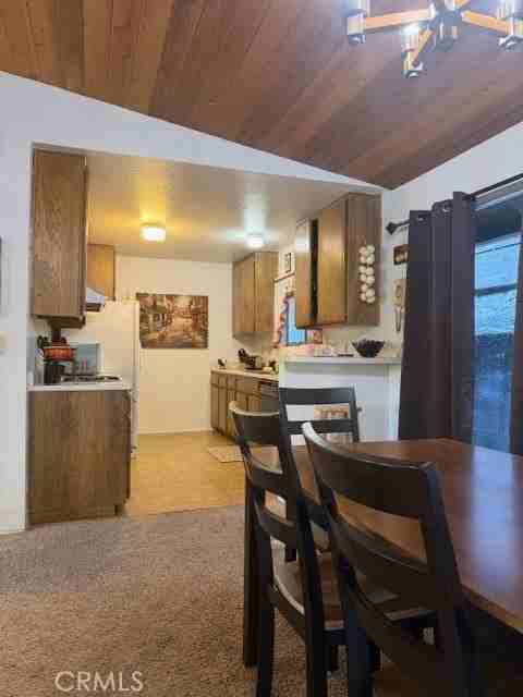 301 Canyon Crest Lane - Photo 5 of 34