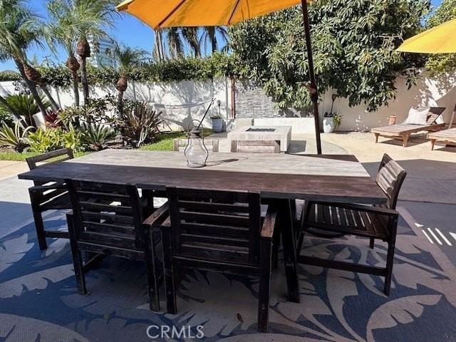 8091 Valencia Drive - Photo 3 of 19