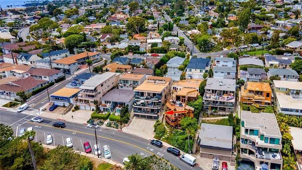 174 Cliff Drive #F - Photo 4 of 41