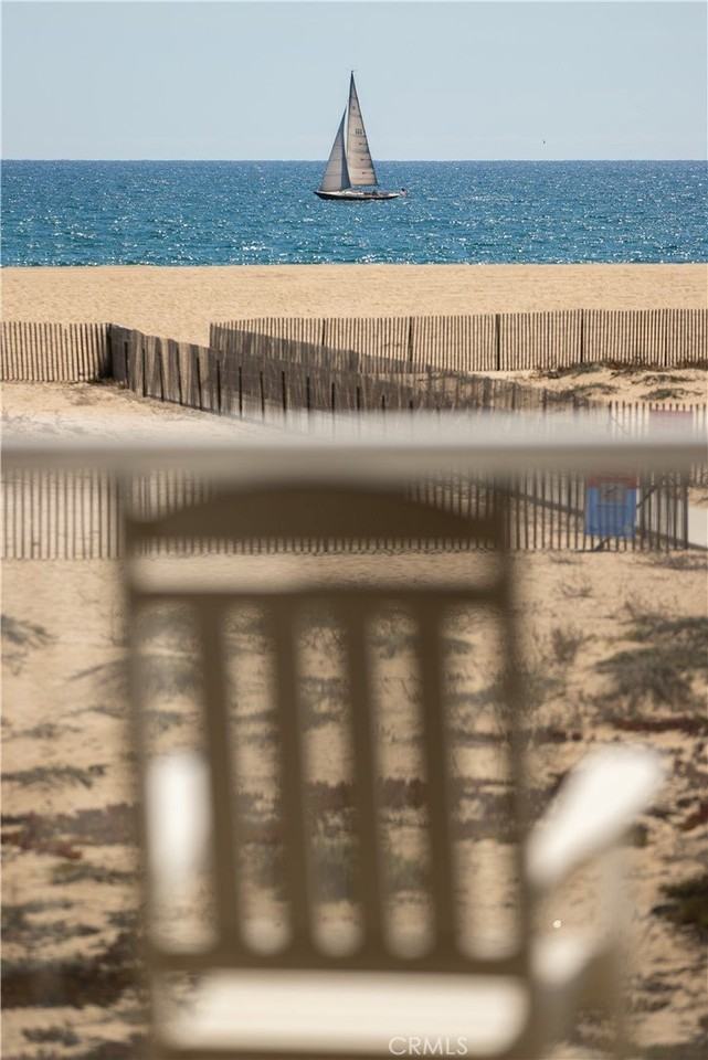 1303 E Balboa Blvd - Photo 3 of 27